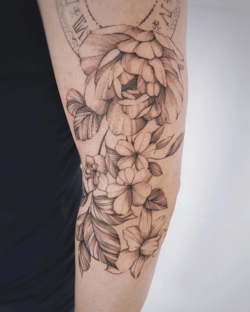 black-and-grey-tattoo