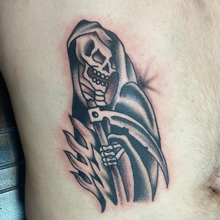 black-and-grey-tattoo