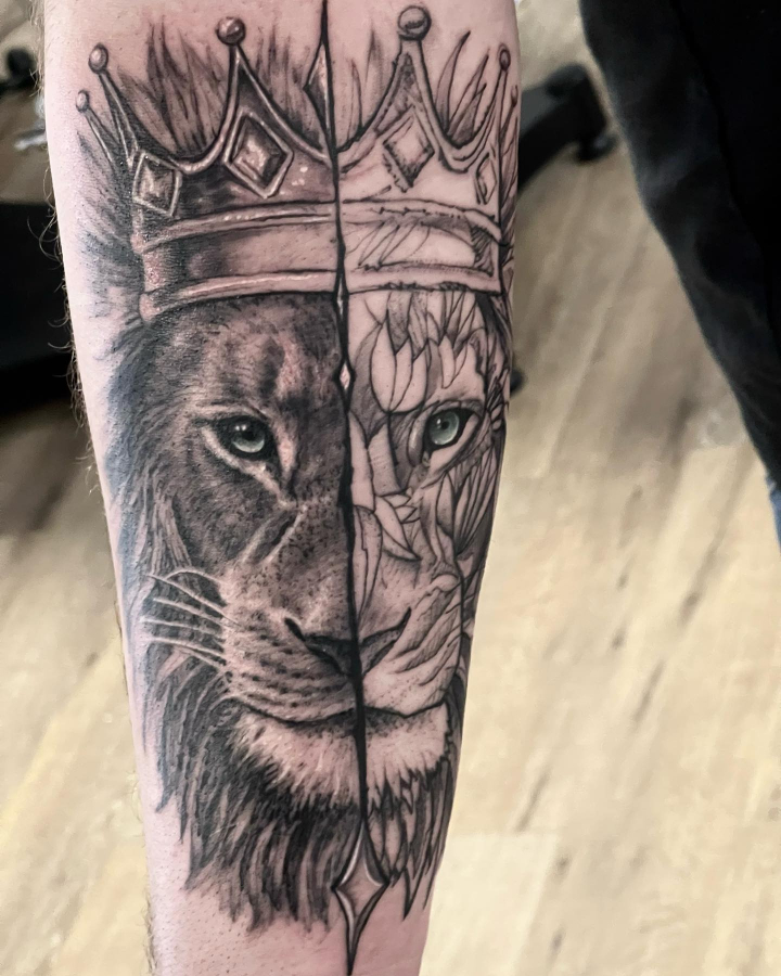 black-and-grey-tattoo