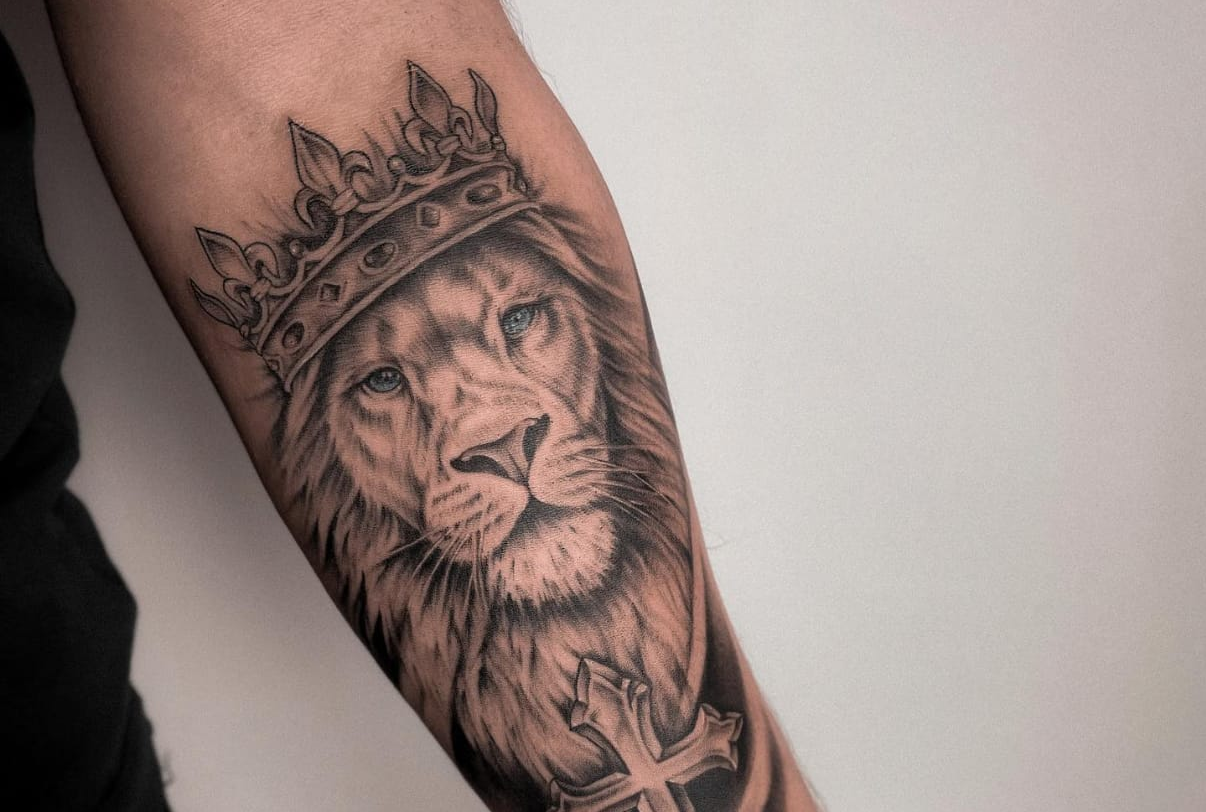 Unique Lion Tattoos for Men