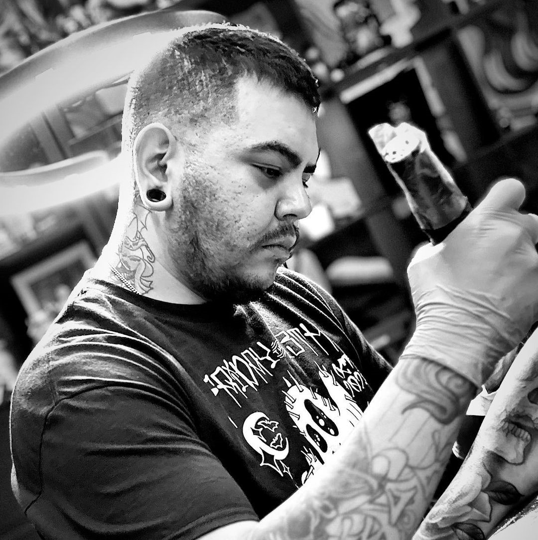 Veks Rene Martinez — The Most Versatile Tattoo Artist