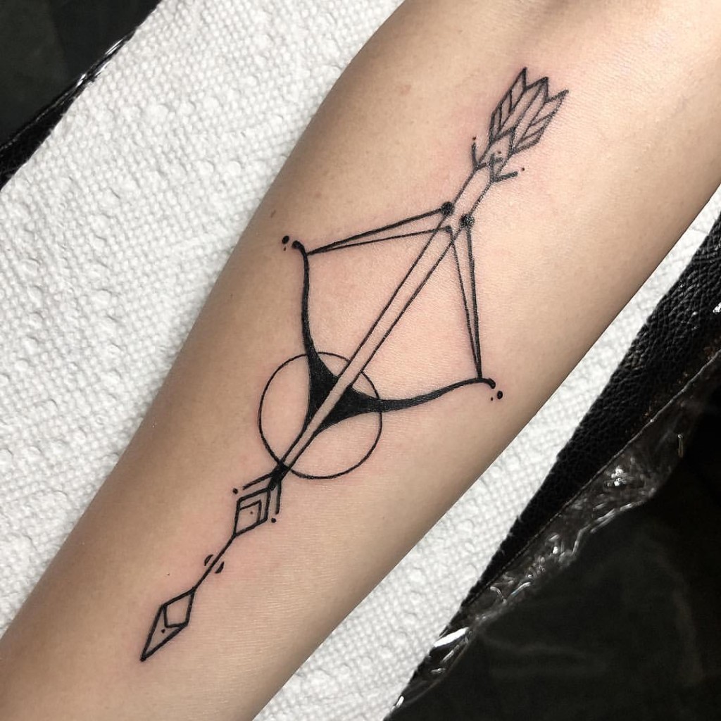 Popular Styles for Arrow Tattoos