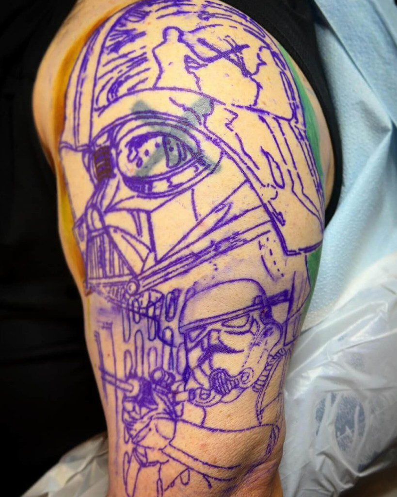 Star Wars-inspired shoulder tattoo by Carl Schwartz, from a stencil to final