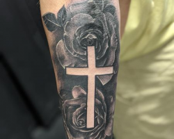 Cross tattoo design ideas
