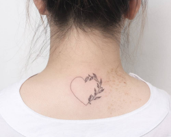 Simple outline heart tattoo designs