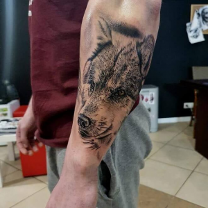 Wolf Forearm Tattoo Ideas