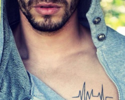 Simple 1-piece tattoo