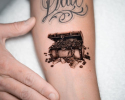 Realism tattoo artists