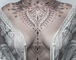 Sternum_tattoo