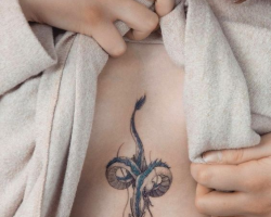 Sternum_tattoo