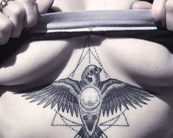Sternum_tattoo