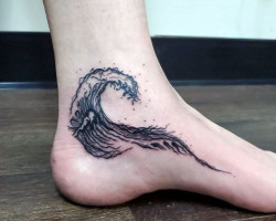 foot tattoo
