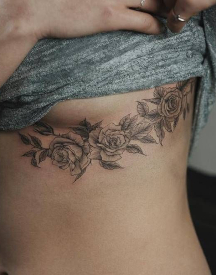 tattoo_on_ribs tattoo flowers