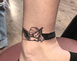 A Tattoo On The Leg