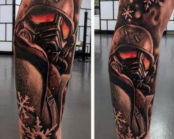 cool tattoo on the leg