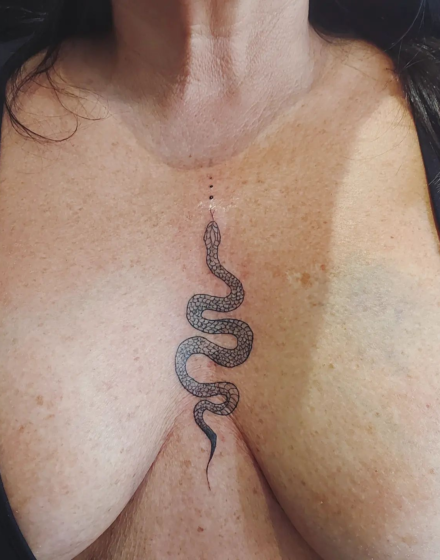 Single medium-sized snake tattoo ideas