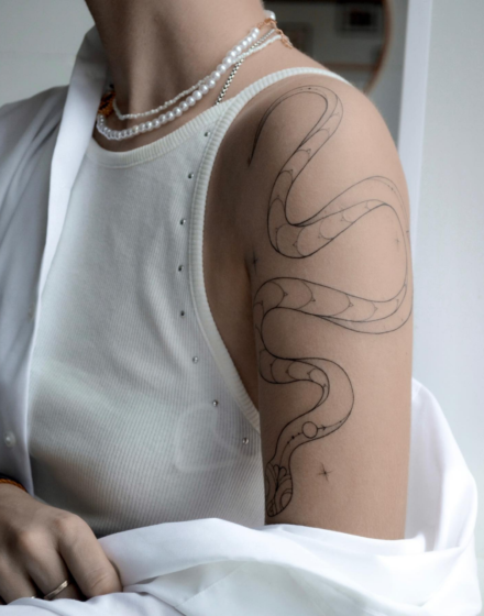 Single medium-sized snake tattoo ideas