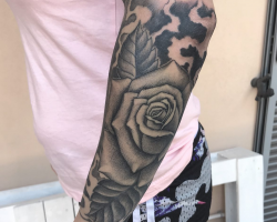 Roses tattoo ideas