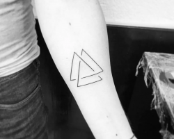 Geometric tattoo
