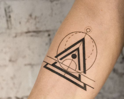 Geometric tattoo