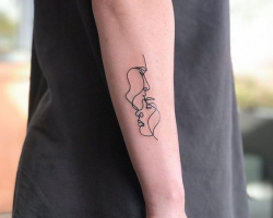 Fineline tattoo