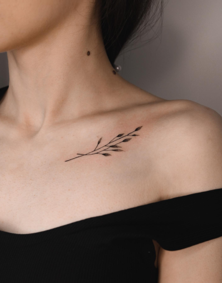Minimalist plant tattoo ideas