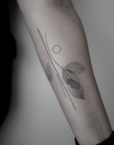 Geometric tiny tattoo ideas