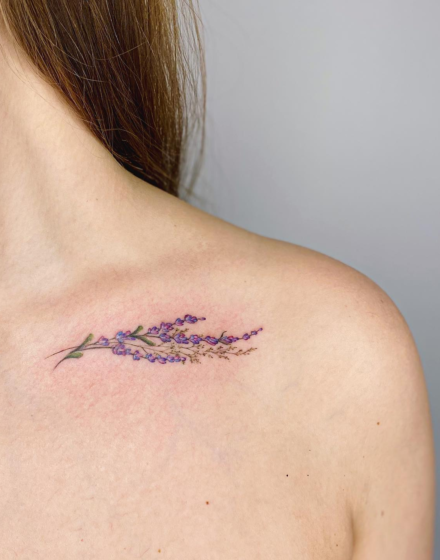 Minimalist plant tattoo ideas