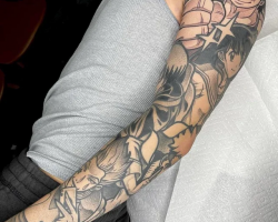 Sleeve