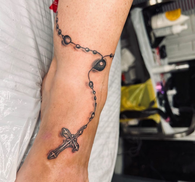 Crosses tattoo