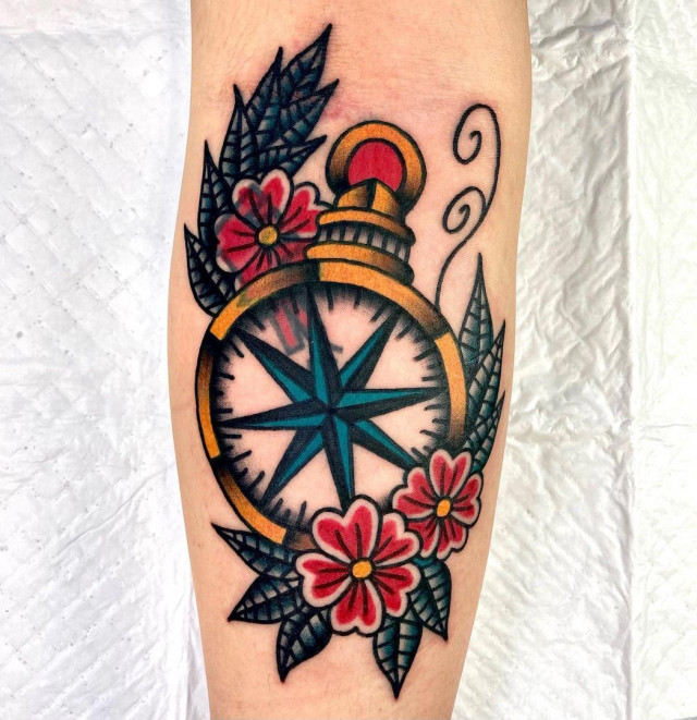 By: @eno_tattooer By: @eno_tattooer
