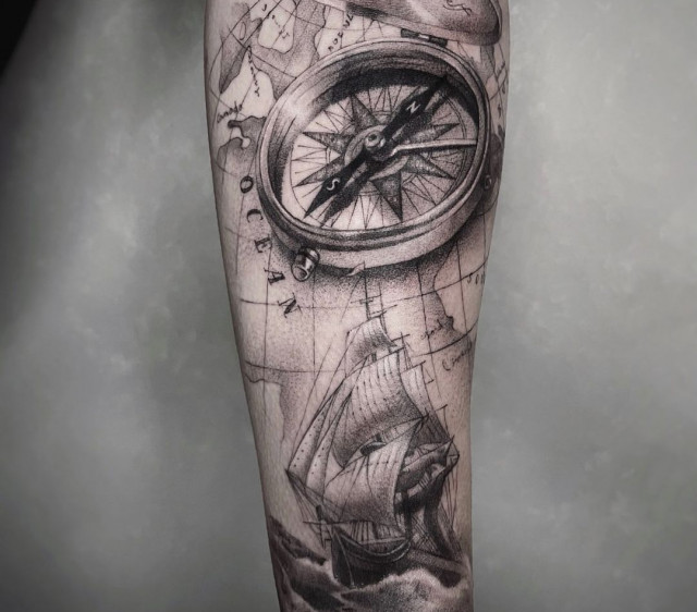 By: @champion.tattoo By: @champion.tattoo