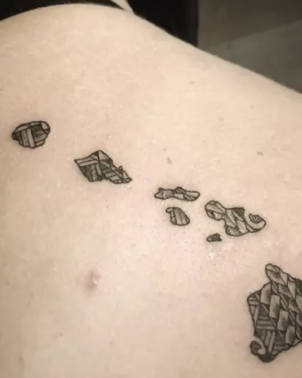Hawaii islands tattoo pattern