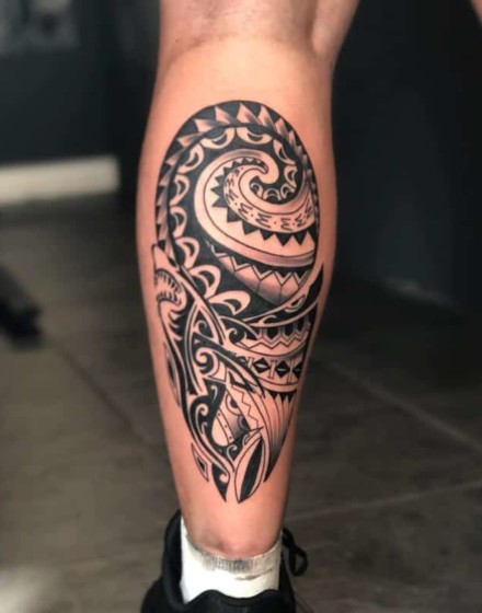 Waves in Polynesian design