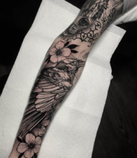 Sleeve