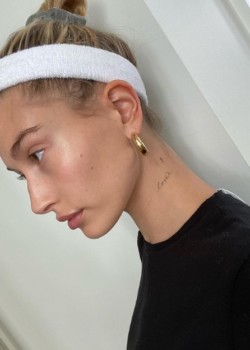 Hailey Bieber