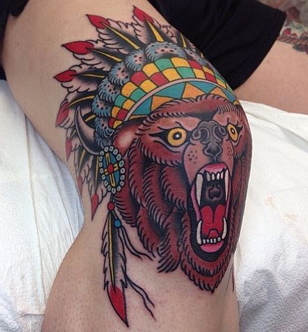 Tattoos on the Knee With Animals