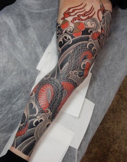 Leg sleeves