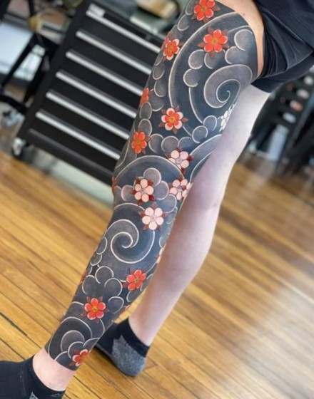 Leg sleeves