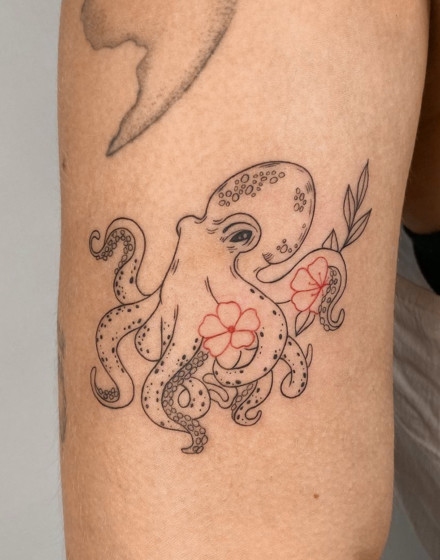 Cute Kraken Tattoo