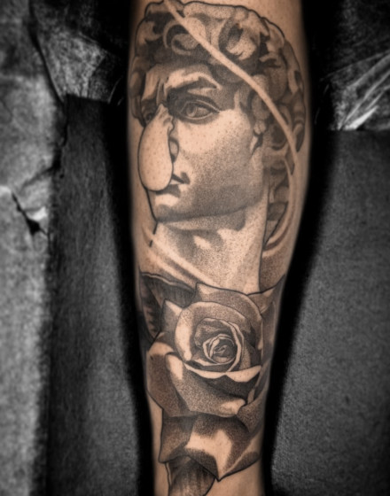 Bonus: Squidward Tattoo!