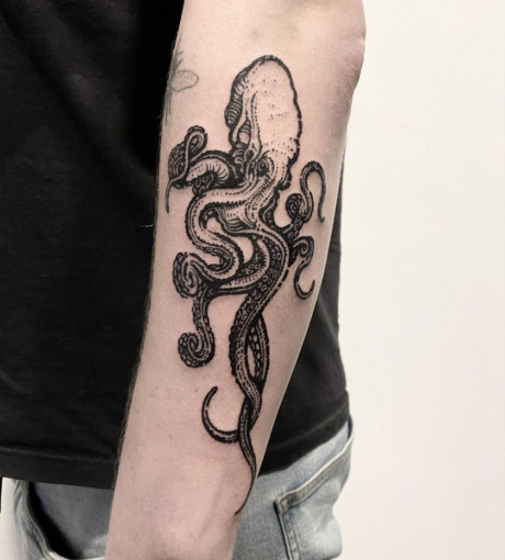 Etching Kraken Tattoo