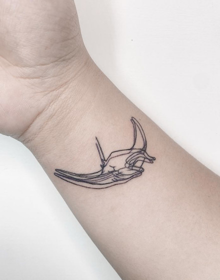 Stingray Tattoo Outline