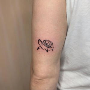 Abstract turtle tattoo