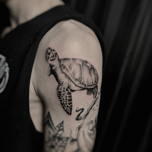 Realistic 3D turtle tattoo