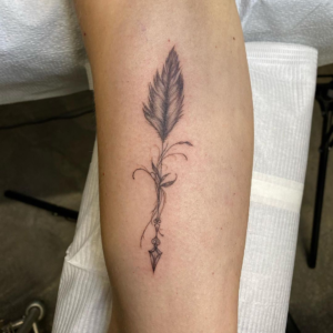 Feather and Arrow Tattoo Ideas