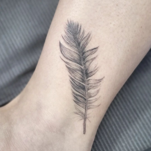Simple Feather Tattoo Ideas