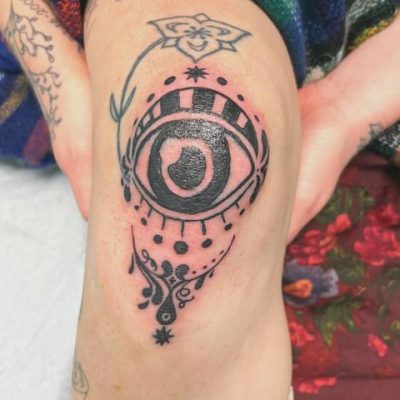 Knee tattoo by Melissa Nash