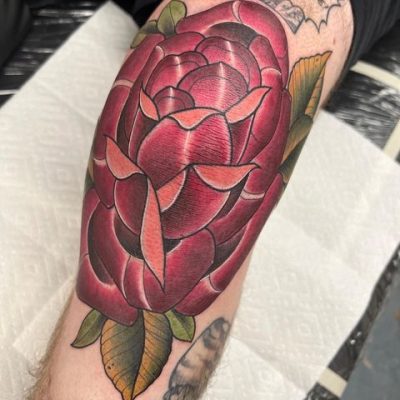 Knee tattoo by Jessica Gold