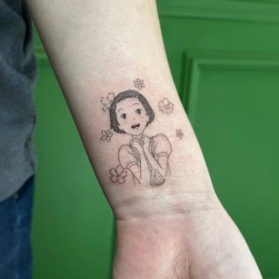 Wrist tattoo by Roxie